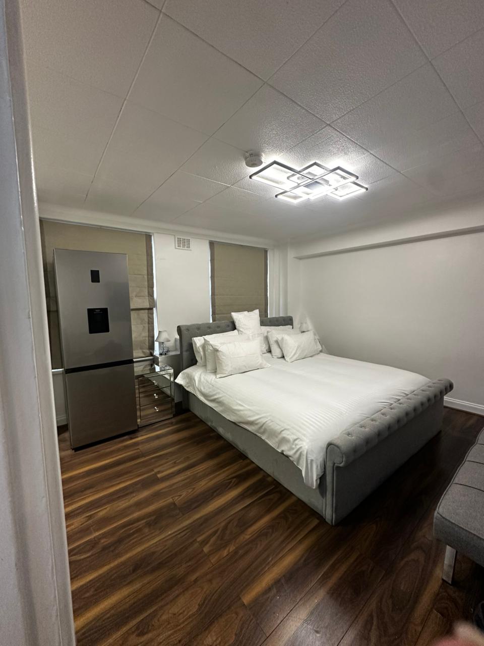 Spacious Studio Flat in the Heart of London – Steps from Hyde Park